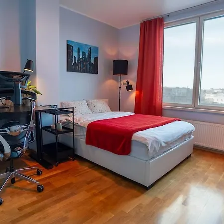 Apartment 100 Square Meter 4-room Smart