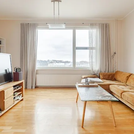 100 Square Meter 4-room Smart * Tallinn